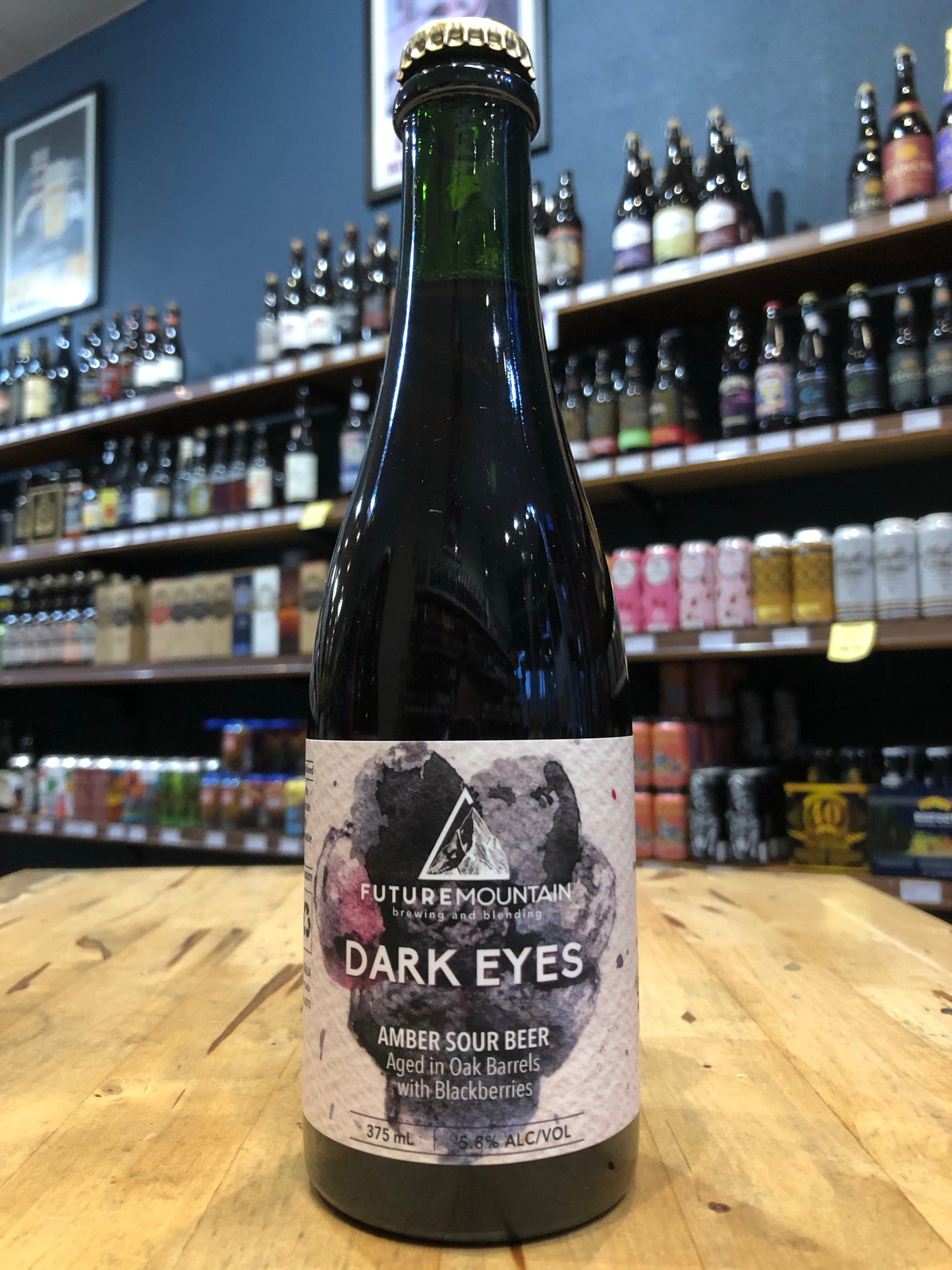 Future Mountain Dark Eyes 375ml